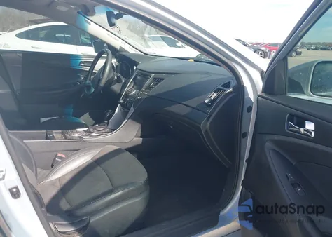 2013 Hyundai Sonata Se z USA, uszkodzony, nr VIN 5NPEC4AC0DH788638